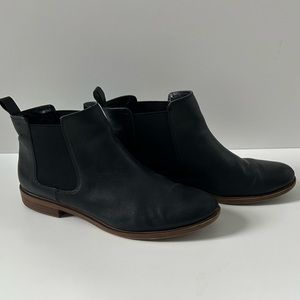 Clark’s Chelsea boots black 9.5